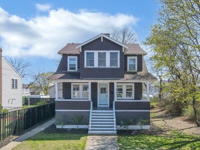 74 Kenberma St, Hull, MA, 02045