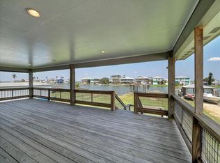360 Copano Ridge Rd, Rockport, TX 78382