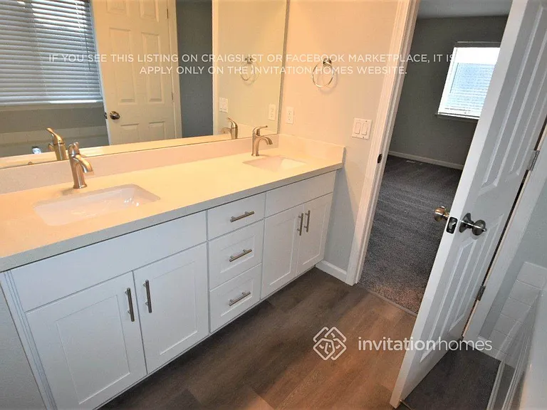 216 Michell Ln NE — Photo 14