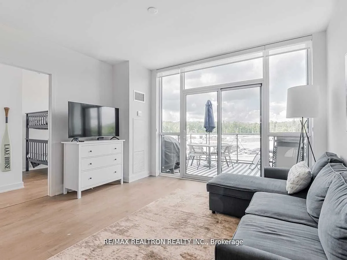 2 bed, $2,300 — Photo 2
