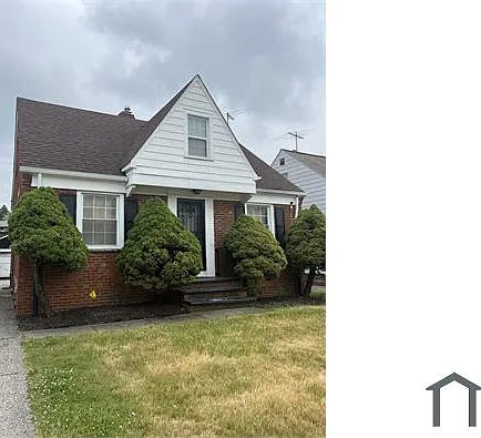 3 bed, $2,300 — Photo 1