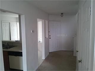 4th image of 2215 Stonington Ave #2215