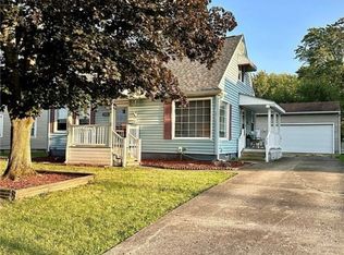 1420 Ries St, Barberton, OH 44203