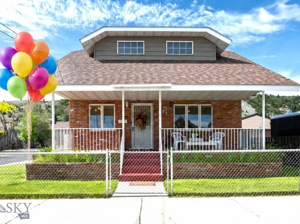 821 E 6th St, Anaconda, MT 59711
