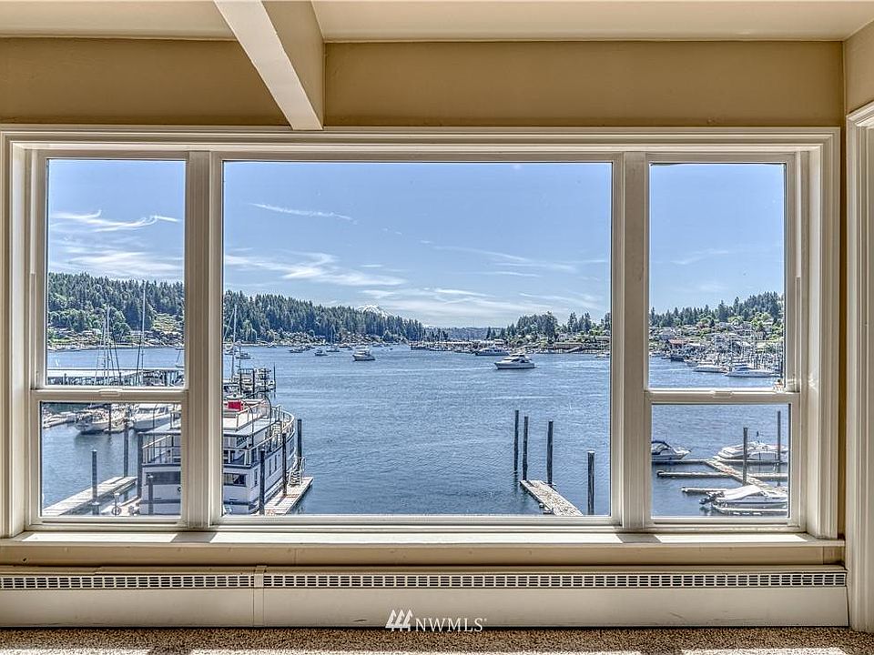1st image of 8815 N Harborview Dr