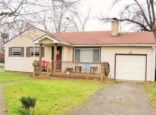 770 Pershing St, Ellwood City, PA 16117