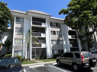 711 N Pine Island Rd APT 211, Fort Lauderdale, FL 33324