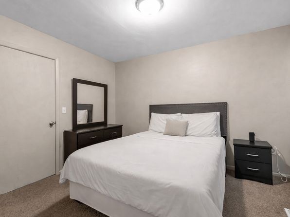 22 B St #24