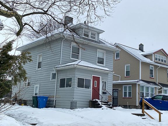 3rd image of 597 Clay Ave