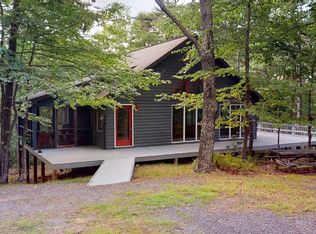 960 Red Fox Rd, New Creek, WV 26743