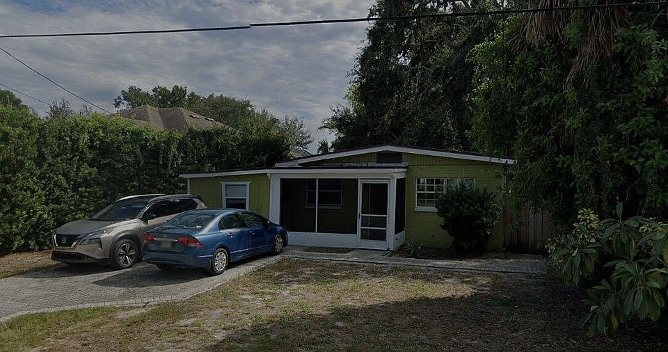 1st image of 3112 W Paxton Ave
