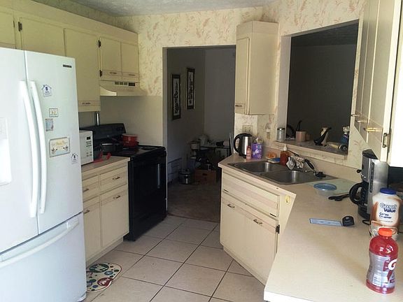 4th image of 1581 SE Coply Street