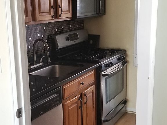 4th image of 505 E Lincoln Ave APT 511