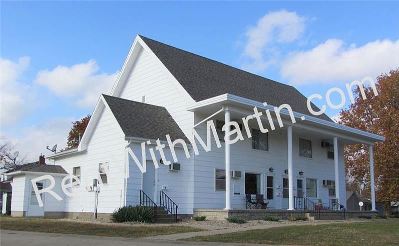 1st image of 810 Bishop Ave