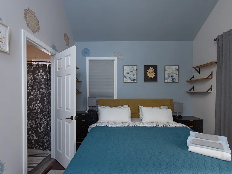 4731 Beach 47 St #2 — Photo 67