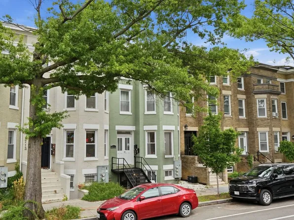 2711 11th St NW Unit C, Washington, DC 20001