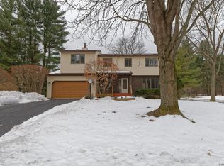 12 Dover Dr, Delmar, NY 12054