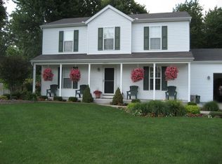 54694 Drummer Ct, Osceola, IN 46561