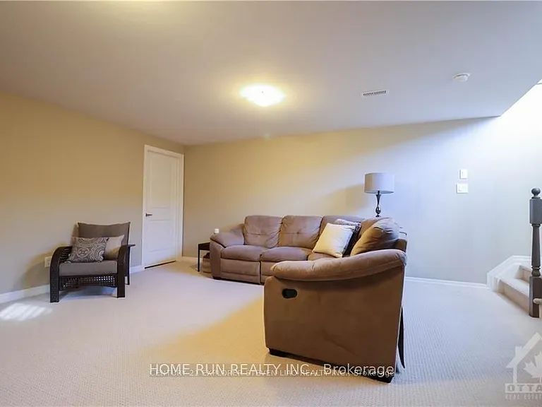 205 Vision St — Photo 28