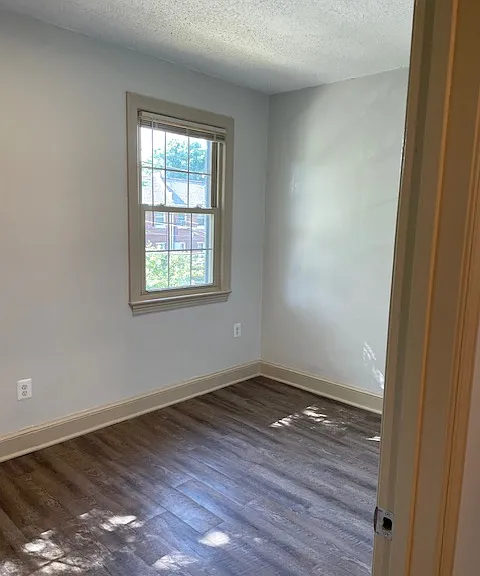 3911 9th St NE #3 — Photo 6