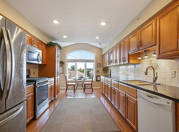 4th image of 18630 Pine Lake Dr APT 3B