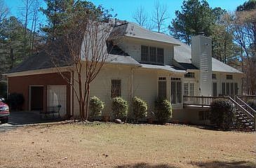 2nd image of 175 Woodcreek Ln
