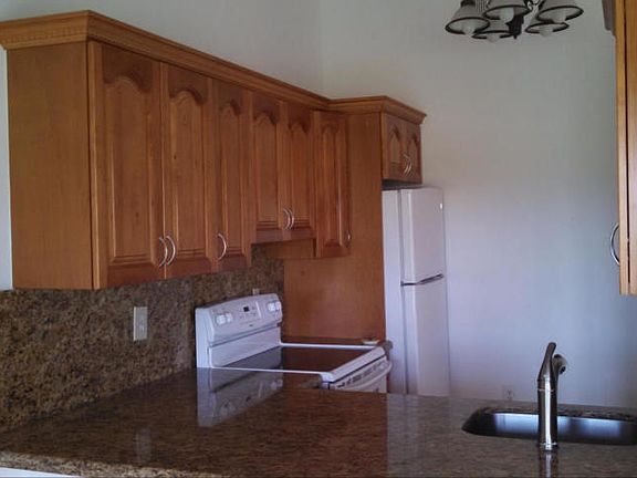 4th image of 14202 Glenmoor Dr