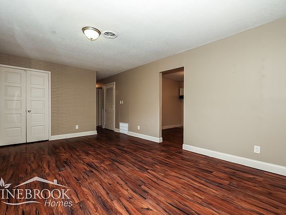 4th image of 4161 Molane St