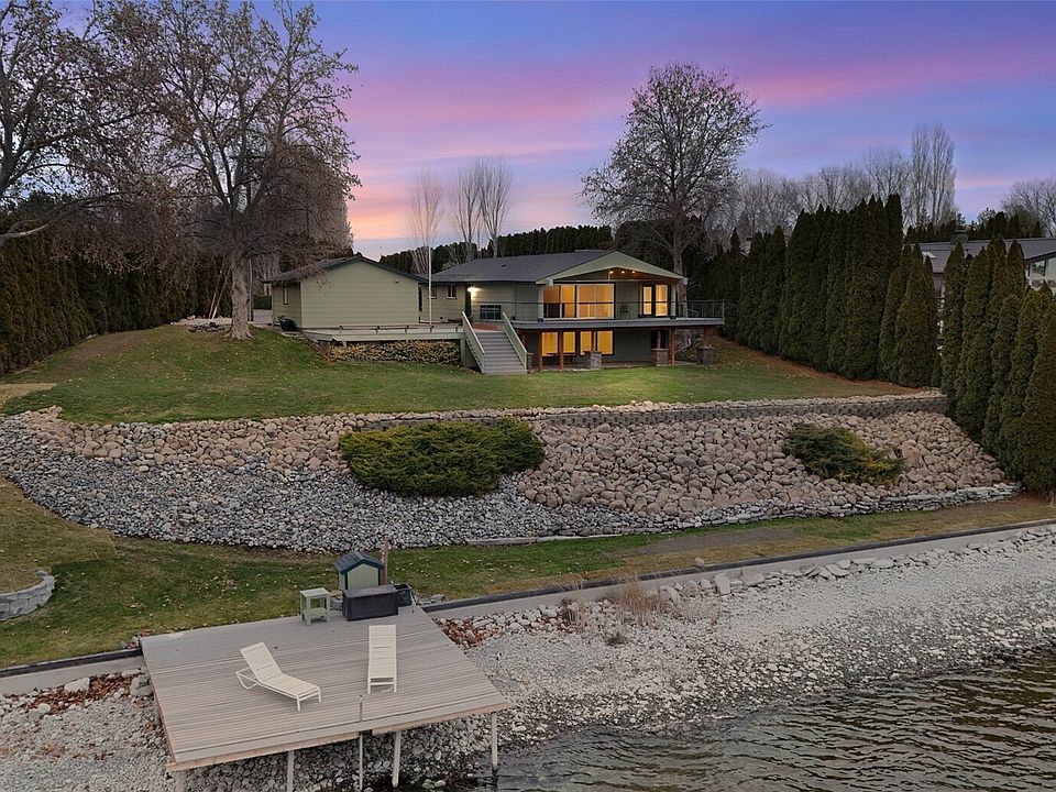 1st image of 2102 Elgin Road NE