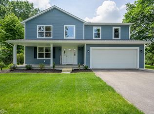 3698 Kent Rd, Stow, OH 44224