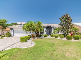 1204 Peridot Ln, Sun City Center, FL 33573