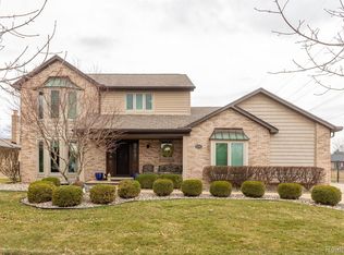 20141 Lamar Dr, Clinton Township, MI 48038