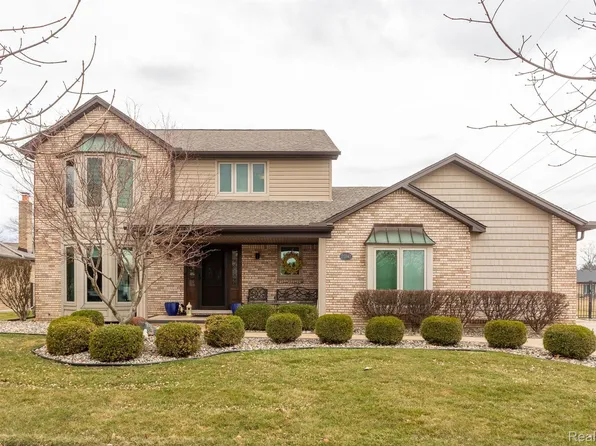 20141 Lamar Dr, Clinton Township, MI 48038