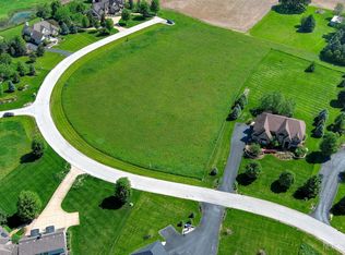 12 Derek Dr, Elburn, IL 60119