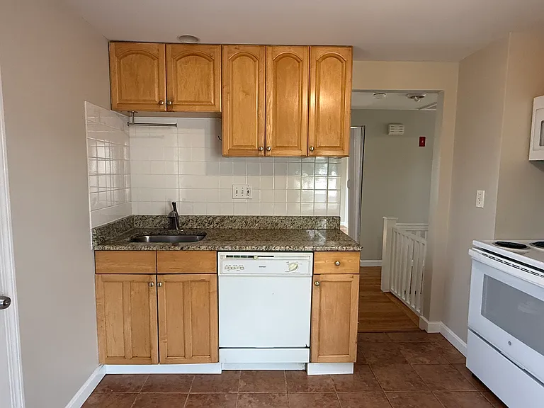 41 Eliot St #2 — Photo 3