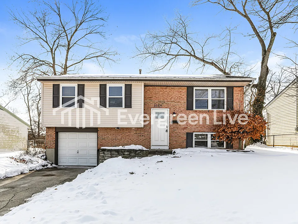 10325 Season Dr