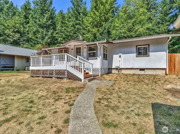 90 NE Barbara Boulevard, Belfair, WA 98528