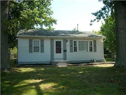 1st image of 2000 Euclid Dr
