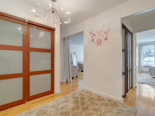 3165 Nostrand Avenue image 3 of 9