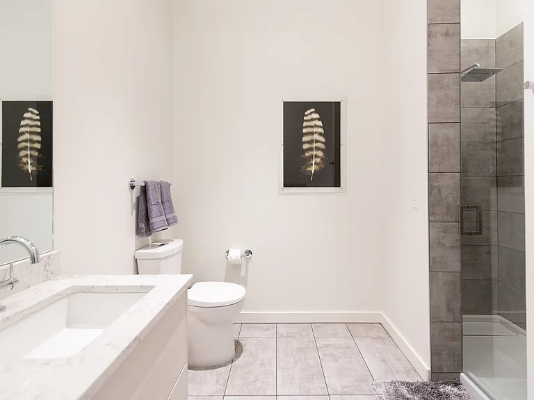 515 W Aspen St #301 — Photo 19