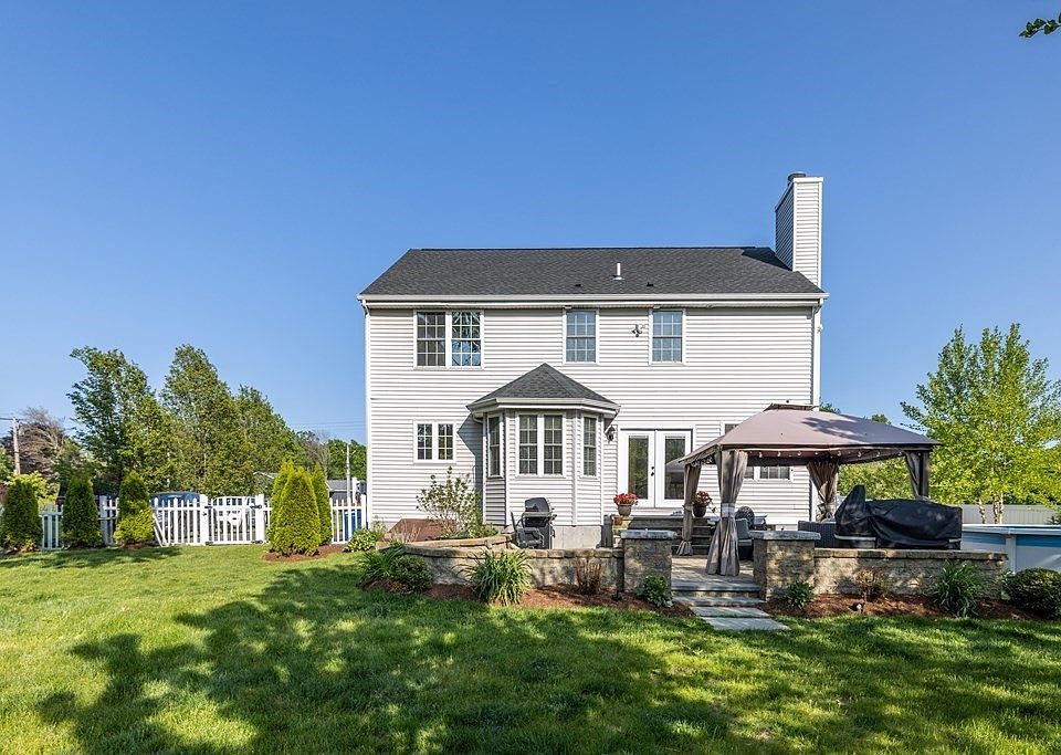 1380 Newman Ave, Seekonk, MA 02771 Zillow