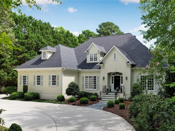 1912 Pembroke Rd, Greensboro, NC 27408
