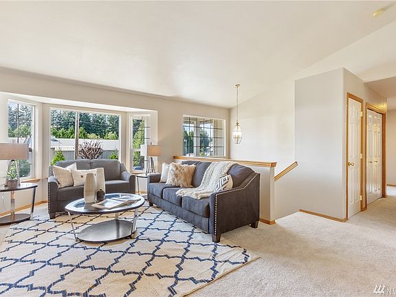 5th image of 20619 56th Ave W