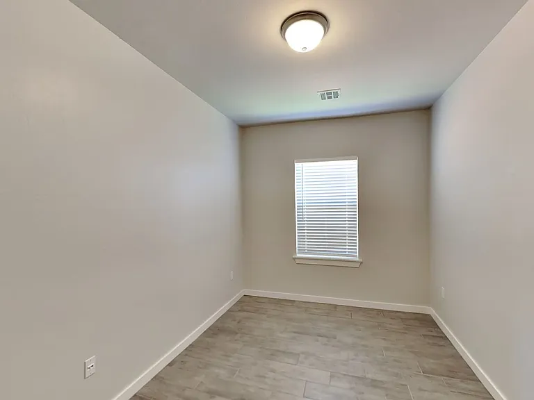 11659 Split Oak Cir — Photo 4