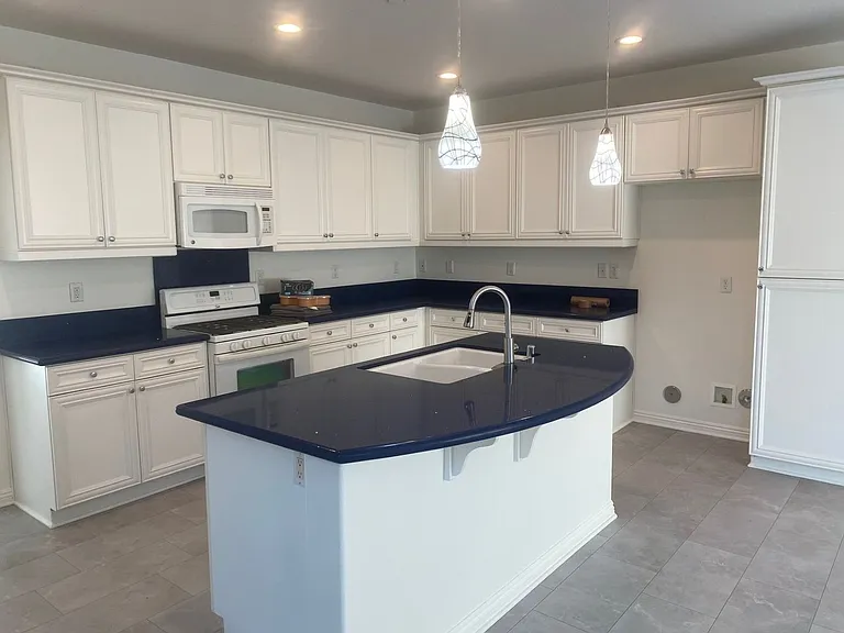 3630 Dunkirk Dr — Photo 2