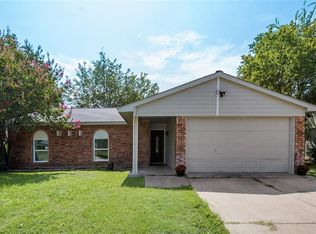 1413 Independence Trl, Grand Prairie, TX 75052