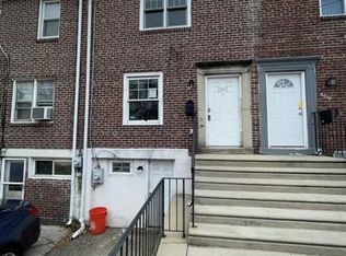 1043 S Merrimac Rd, Camden, NJ 08104