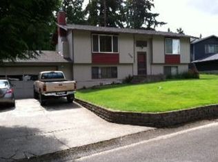 2208 27th Ave SE, Puyallup, WA 98374