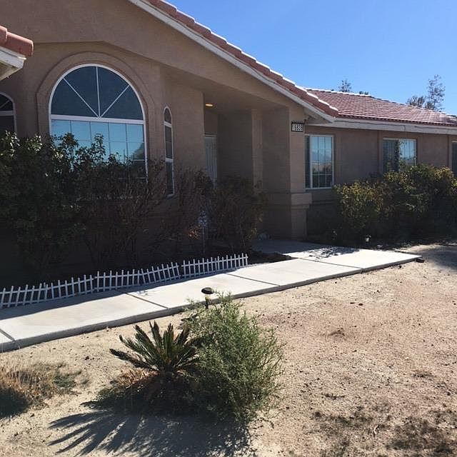 1st image of 16839 Odell Ave
