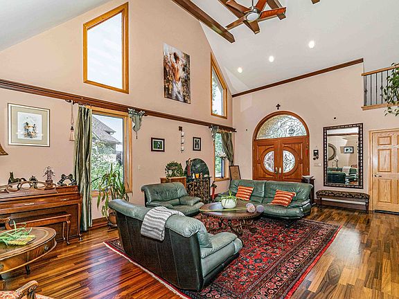 5th image of 9541 W Oak Pl